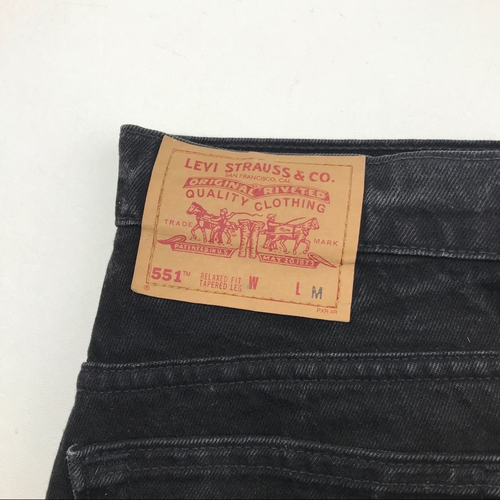 Levi's Women's High Rise Jeans in Black - Picture 7 of 8